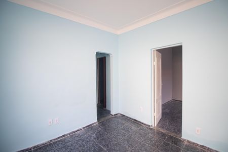 Sala de casa para alugar com 2 quartos, 100m² em Centro, São Gonçalo