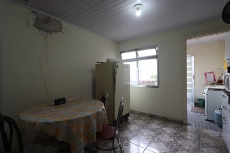 Casa à venda com 134m², 3 quartos e 2 vagasEdícula