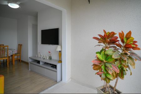Apartamento à venda com 57m², 2 quartos e 1 vagaVaranda