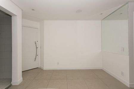 Apartamento à venda com 55m², 2 quartos e 1 vaga Apartamento à venda com 55m², 2 quartos e 1 vagaSala