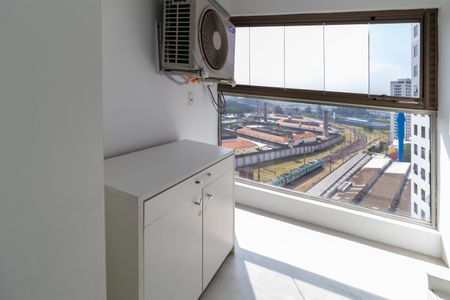 Apartamento à venda com 70m², 2 quartos e 1 vagaÁrea de Serviço