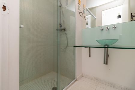 Apartamento à venda com 70m², 2 quartos e 1 vagaBanheiro