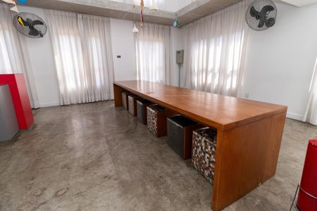 Apartamento à venda com 70m², 2 quartos e 1 vagaÁrea Comum - Salão de Festas
