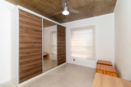 Apartamento à venda com 70m², 2 quartos e 1 vagaSuite