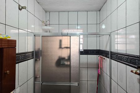 Casa à venda com 153m², 2 quartos e 2 vagasBanheiro Social