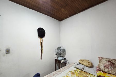 Casa à venda com 153m², 2 quartos e 2 vagasQuarto