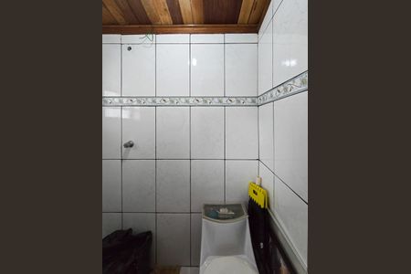 Casa à venda com 153m², 2 quartos e 2 vagasBanheiro - Suíte