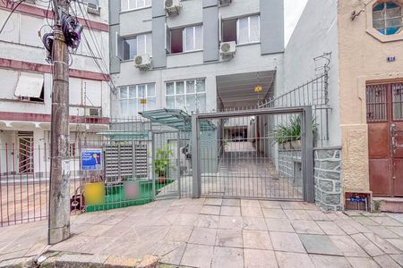Apartamento para alugar com 70m², 2 quartos e 1 vagaFachada