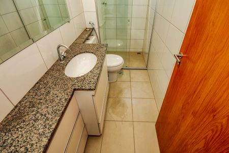 Apartamento à venda com 76m², 2 quartos e 1 vagaBanheiro