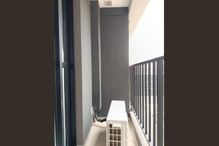 Varanda de kitnet/studio para alugar com 1 quarto, 29m² em Pinheiros, São Paulo