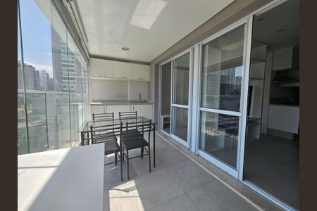 Apartamento à venda com 42m², 1 quarto e 1 vagaSacada