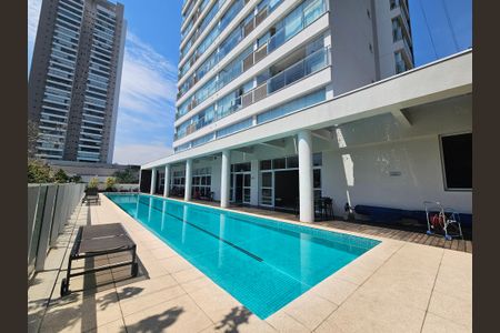 Apartamento à venda com 42m², 1 quarto e 1 vagaÁrea comum - Piscina