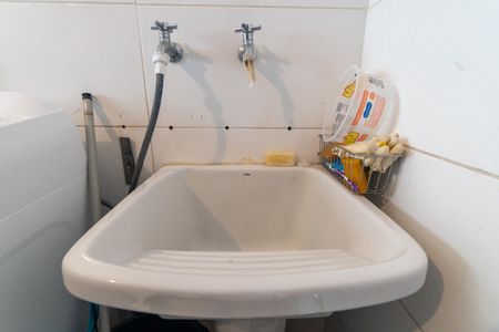 Casa à venda com 200m², 3 quartos e 2 vagas Casa à venda com 200m², 3 quartos e 2 vagasLavanderia Detalhe