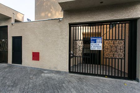 Apartamento para alugar com 45m², 2 quartos e 1 vaga Apartamento para alugar com 45m², 2 quartos e 1 vagaFachada