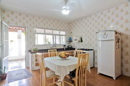 Casa para alugar com 160m², 2 quartos e 3 vagasCozinha