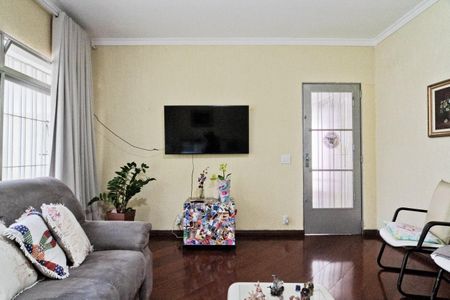 Casa para alugar com 160m², 2 quartos e 3 vagasSala