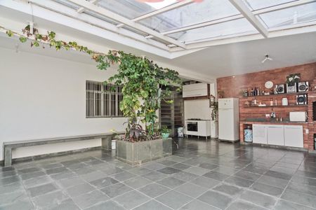 Casa para alugar com 160m², 2 quartos e 3 vagasÁrea Externa