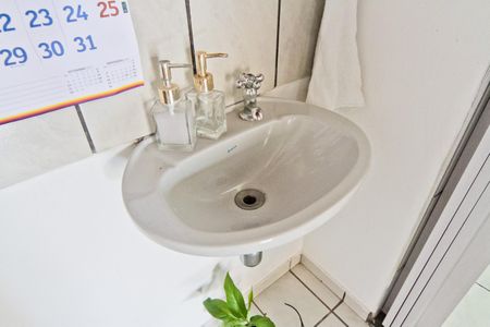 Casa para alugar com 160m², 2 quartos e 3 vagasBanheiro da Churrasqueira