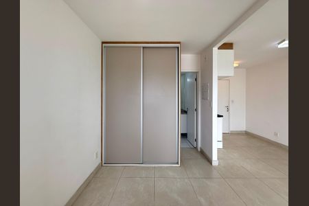 Studio para alugar com 35m², 1 quarto e 1 vaga Studio para alugar com 35m², 1 quarto e 1 vagaStudio