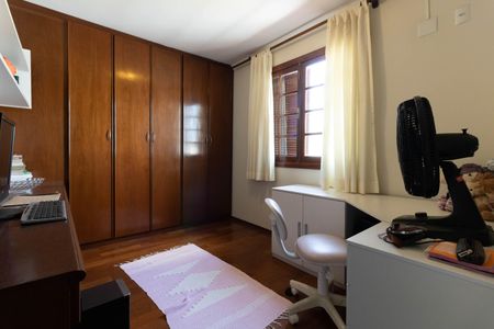 Casa de condomínio à venda com 102m², 3 quartos e 2 vagas Casa de condomínio à venda com 102m², 3 quartos e 2 vagasQuarto 3