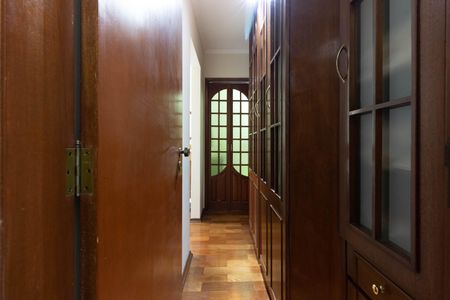 Casa de condomínio à venda com 102m², 3 quartos e 2 vagas Casa de condomínio à venda com 102m², 3 quartos e 2 vagasCloset da Suíte