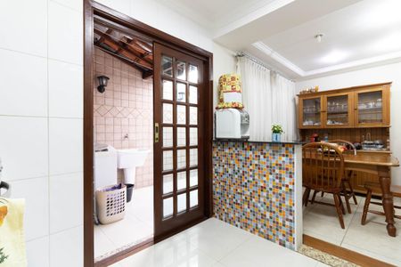 Casa de condomínio à venda com 102m², 3 quartos e 2 vagas Casa de condomínio à venda com 102m², 3 quartos e 2 vagasCozinha