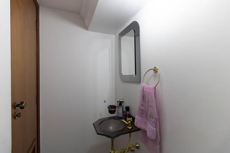 Casa de condomínio à venda com 102m², 3 quartos e 2 vagas Casa de condomínio à venda com 102m², 3 quartos e 2 vagasLavabo