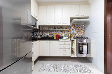 Casa de condomínio à venda com 102m², 3 quartos e 2 vagas Casa de condomínio à venda com 102m², 3 quartos e 2 vagasCozinha