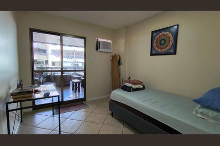 Apartamento à venda com 111m², 3 quartos e 2 vagas Apartamento à venda com 111m², 3 quartos e 2 vagasQuarto 2
