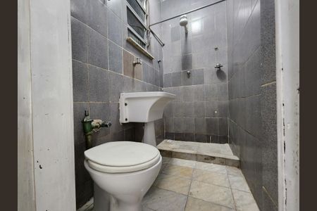 Banheiro  de apartamento para alugar com 1 quarto, 30m² em Botafogo, Rio de Janeiro