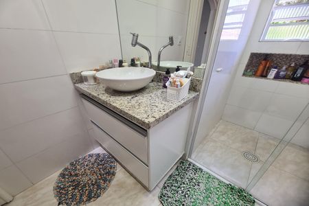 Casa à venda com 134m², 3 quartos e 2 vagas Casa à venda com 134m², 3 quartos e 2 vagasBanheiro da Suíte