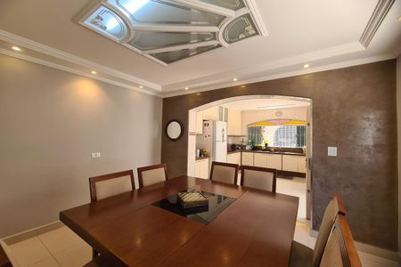 Casa à venda com 134m², 3 quartos e 2 vagas Casa à venda com 134m², 3 quartos e 2 vagasSala de Jantar