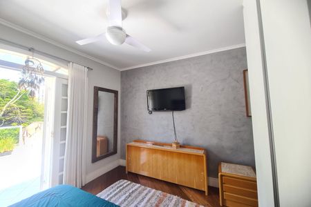 Casa à venda com 134m², 3 quartos e 2 vagas Casa à venda com 134m², 3 quartos e 2 vagasSuíte