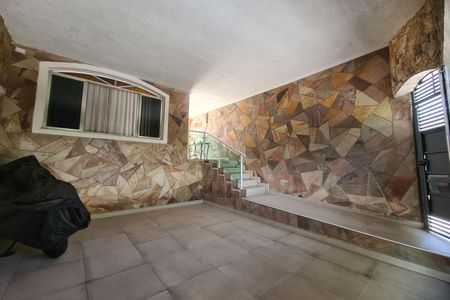 Casa à venda com 134m², 3 quartos e 2 vagas Casa à venda com 134m², 3 quartos e 2 vagasGaragem