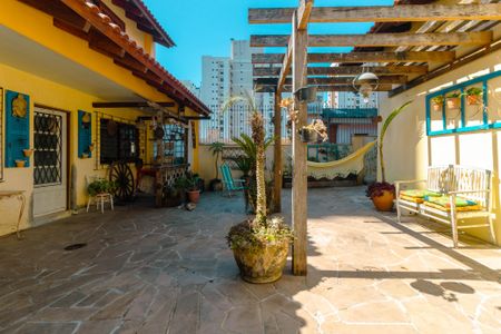 Casa para alugar com 180m², 3 quartos e 2 vagasÁrea Externa