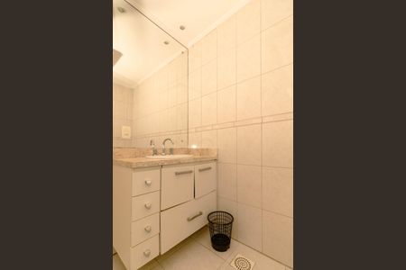 Casa para alugar com 200m², 3 quartos e 2 vagas Casa para alugar com 200m², 3 quartos e 2 vagasBanheiro 2