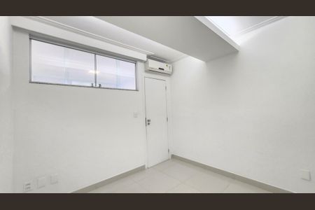 Apartamento para alugar com 100m², 3 quartos e 2 vagasQuarto 