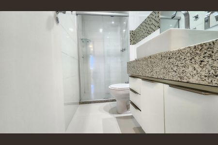 Apartamento para alugar com 100m², 3 quartos e 2 vagasBanheiro da Suíte 2