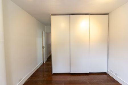 Casa de condomínio para alugar com 152m², 3 quartos e 2 vagasSuíte 3