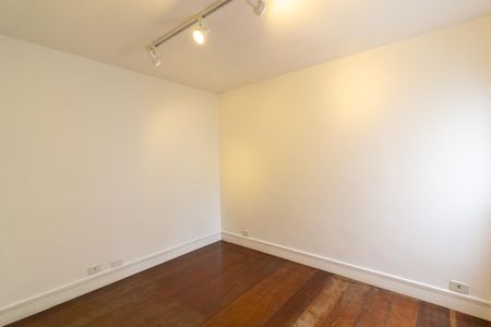 Casa de condomínio para alugar com 152m², 3 quartos e 2 vagasSuíte 1