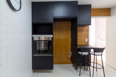 Casa de condomínio para alugar com 152m², 3 quartos e 2 vagasCozinha