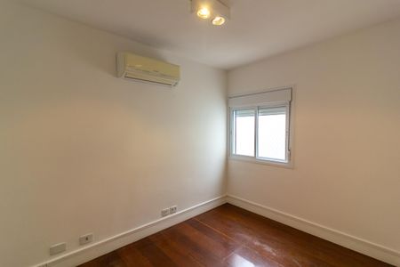 Casa de condomínio para alugar com 152m², 3 quartos e 2 vagasSuíte 2