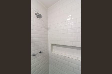 Casa de condomínio para alugar com 152m², 3 quartos e 2 vagasBanheiro Suíte 1