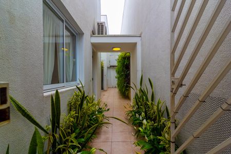 Casa de condomínio para alugar com 152m², 3 quartos e 2 vagasQuintal