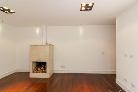 Sala de Estar de casa de condomínio para alugar com 3 quartos, 152m² em Campo Belo, São Paulo