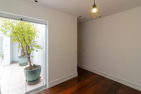 Casa de condomínio para alugar com 152m², 3 quartos e 2 vagasSala de Jantar