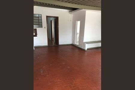 Casa à venda com 3 quartos, 500m² em Bosque da Saúde, São Paulo