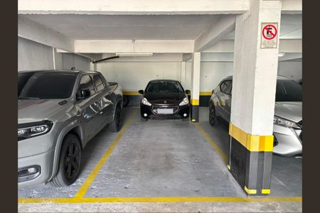 Apartamento à venda com 63m², 2 quartos e 2 vagas Apartamento à venda com 63m², 2 quartos e 2 vagasVagas do Imóvel