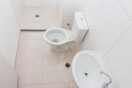 Apartamento para alugar com 34m², 2 quartos e sem vaga Apartamento para alugar com 34m², 2 quartos e sem vagaBanheiro