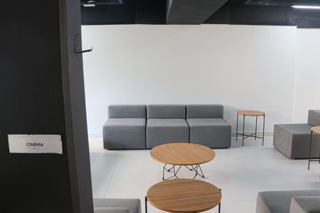 Apartamento para alugar com 34m², 2 quartos e sem vaga Apartamento para alugar com 34m², 2 quartos e sem vagaCinema